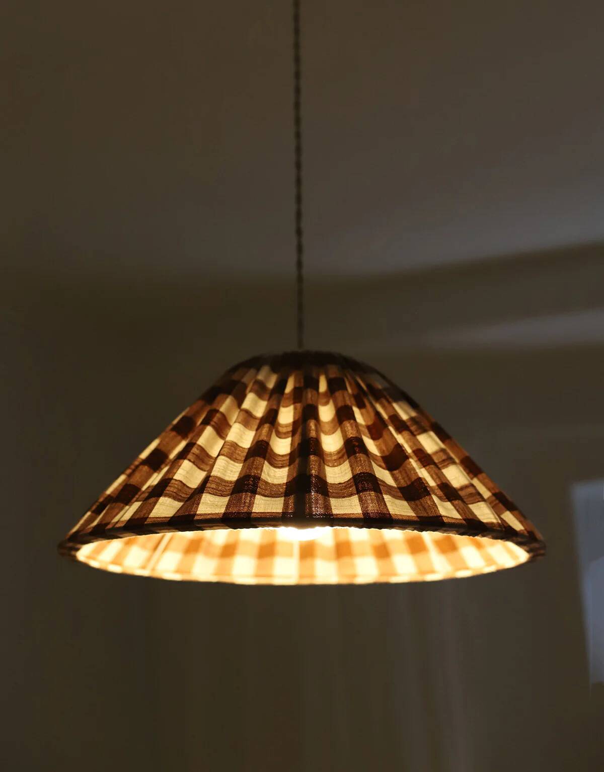 Malala "terra" large tile conical textile suspension