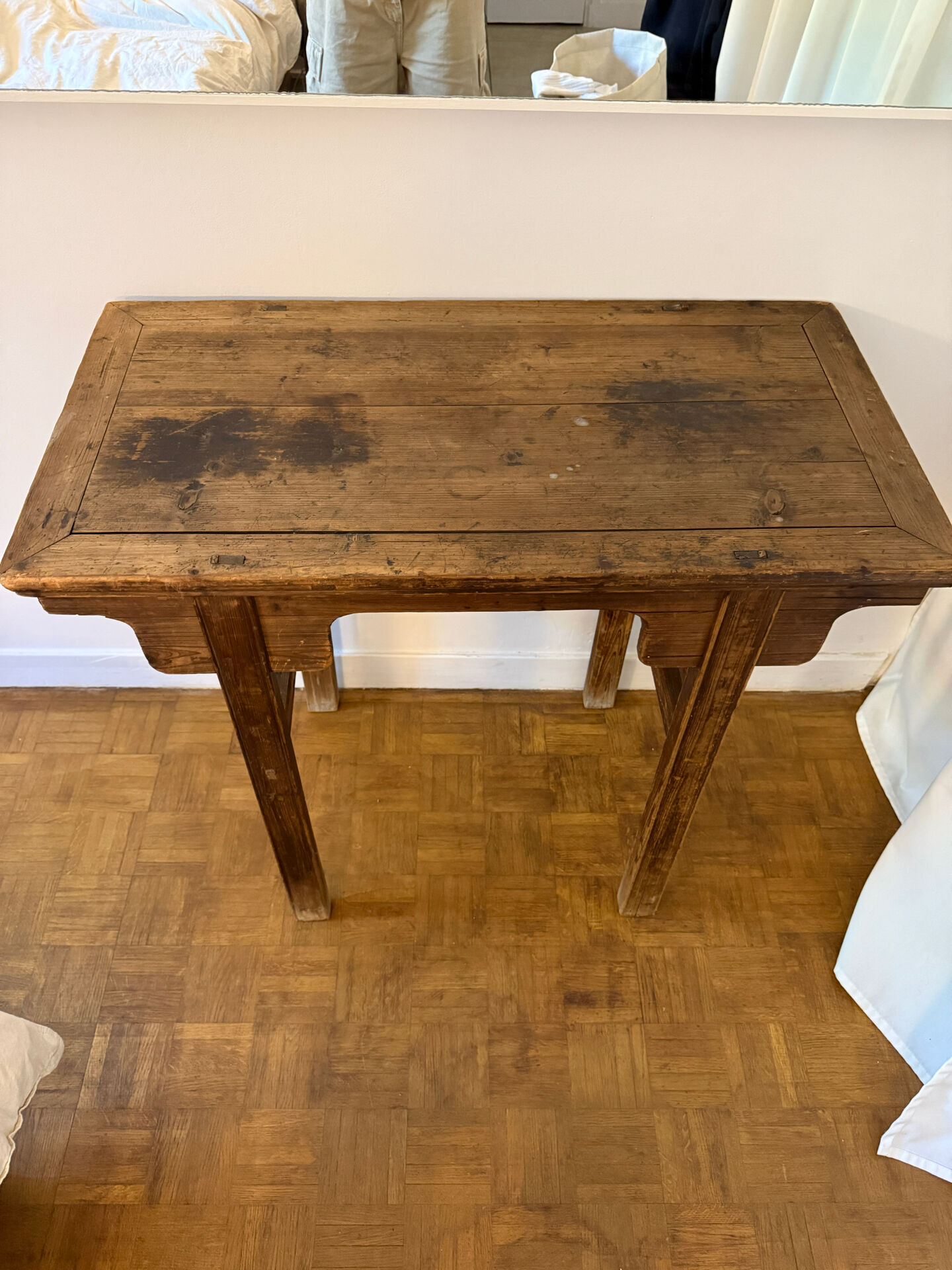 Chinese Console from the early 20th century