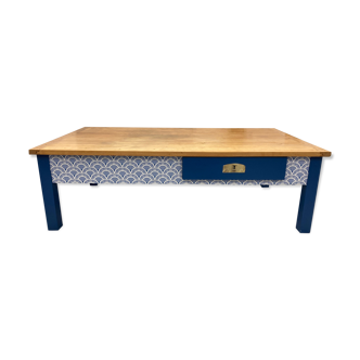 Table basse bleue