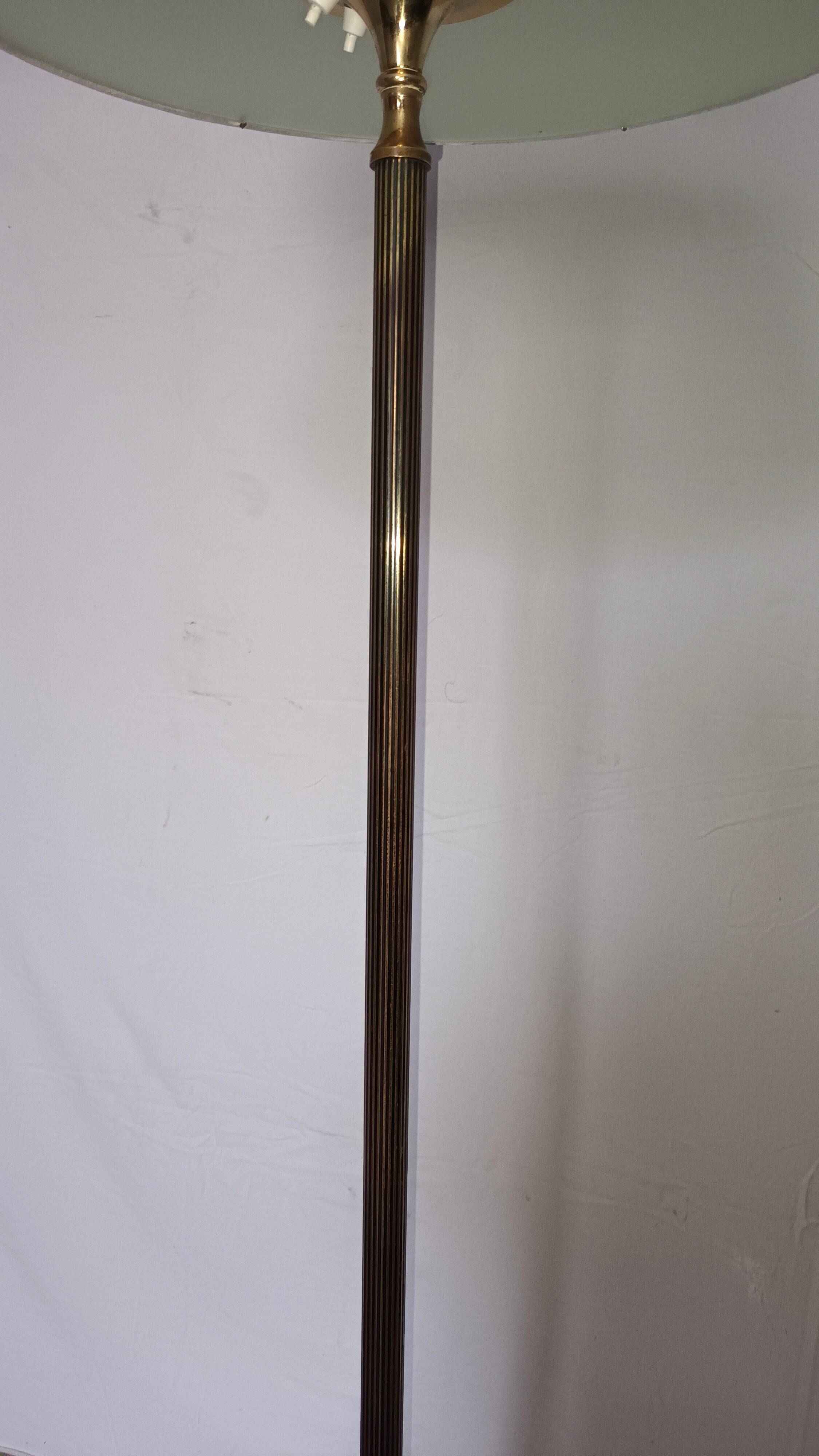 Reading floor lamp from the Arlus house from the 1950s.