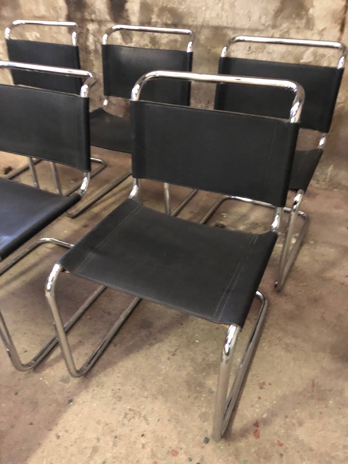 Ensemble de 7 Chaises S33 Mart Stam Circa 1980