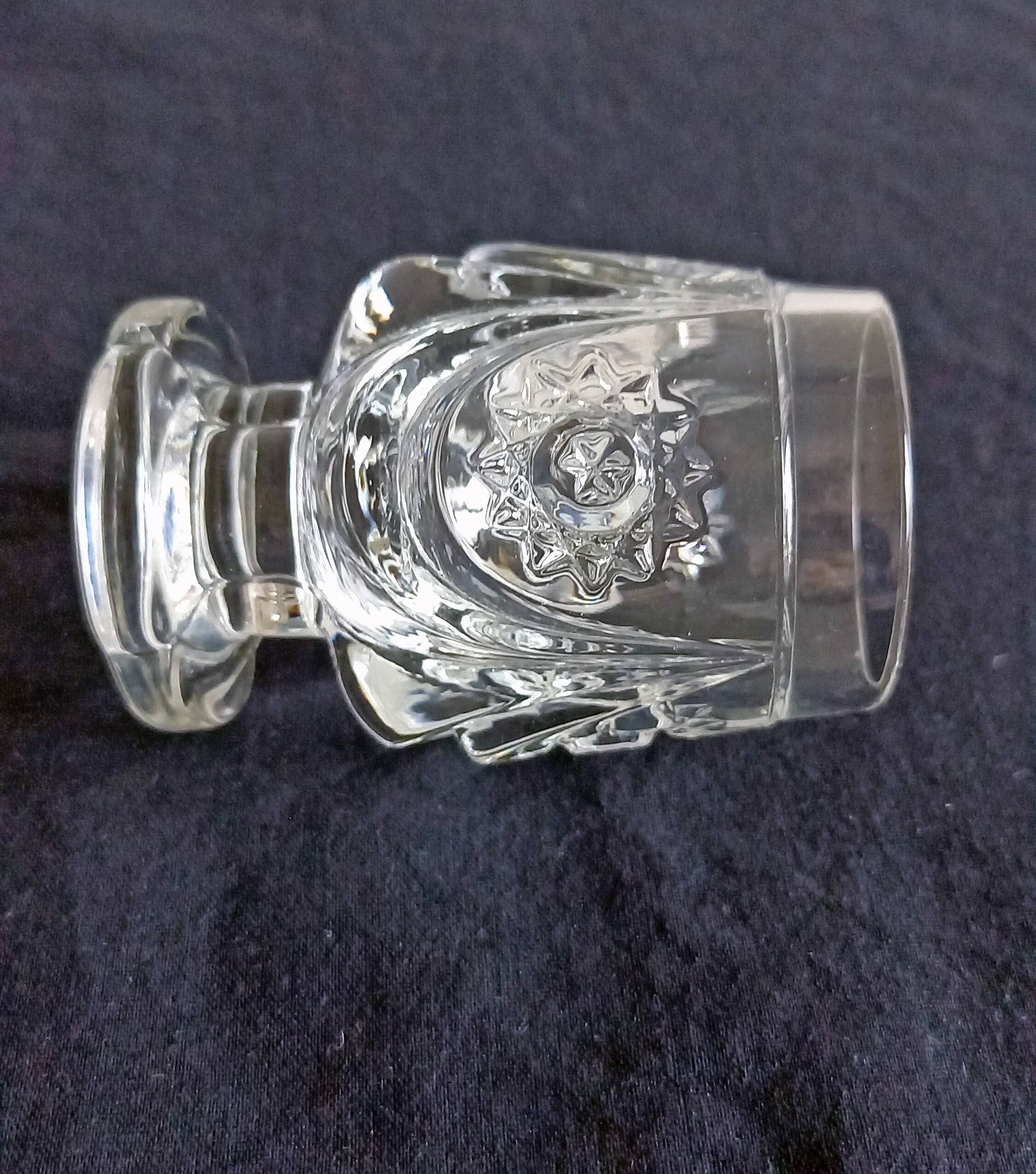 4 antique to digestive glasses in cut crystal and molded crystal decorated