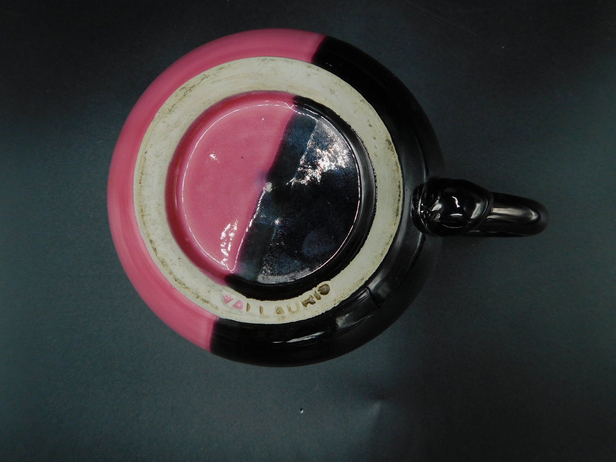 Two-coloured Vallauris breakfast cup