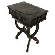 Worker Napoleon III, black lacquered wood with Asian decoration painted gold