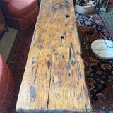 Table basse brutaliste orme