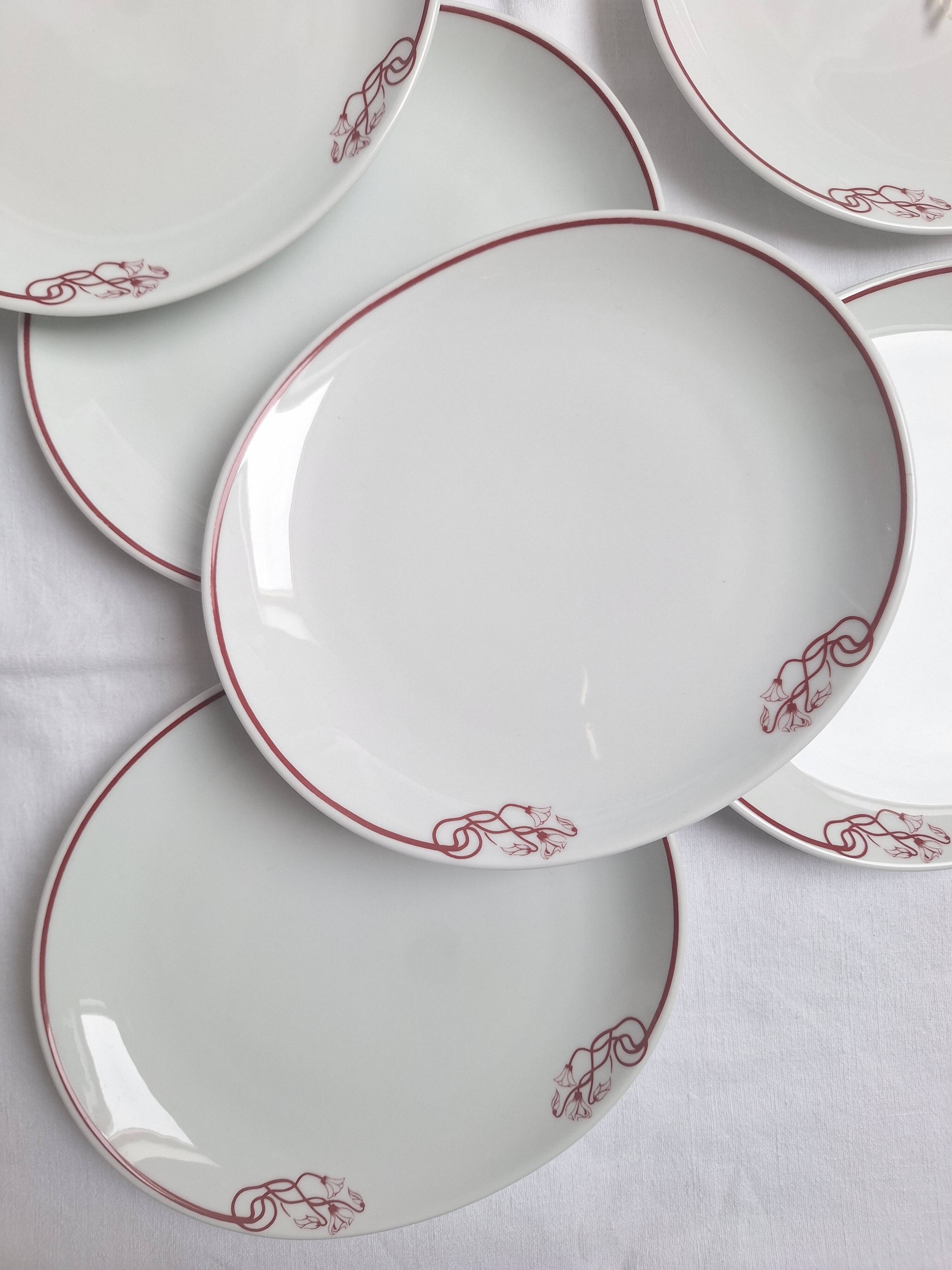 Oval dessert plates Pillivuyt
