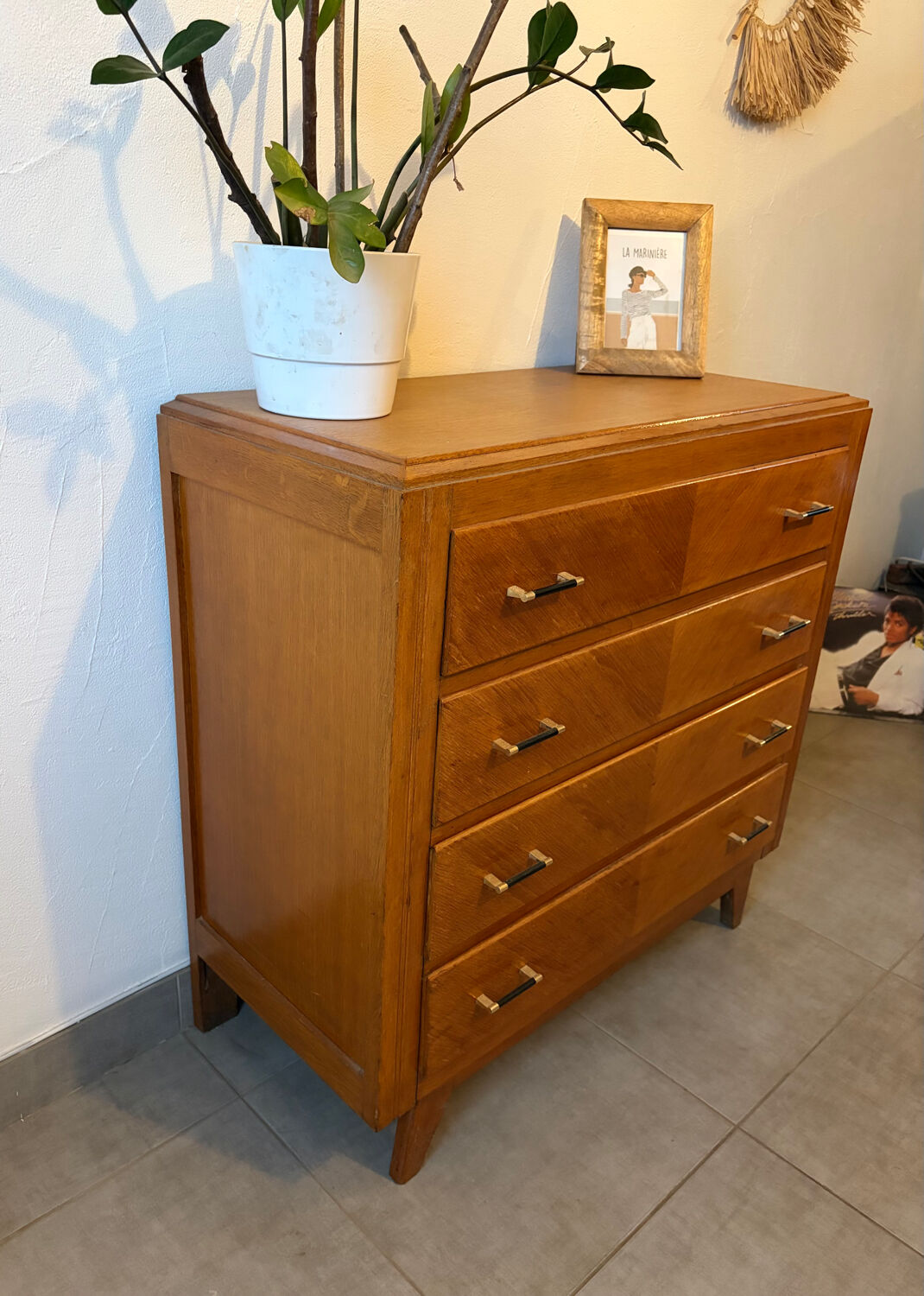 Très belle commode vintage en chêne miel