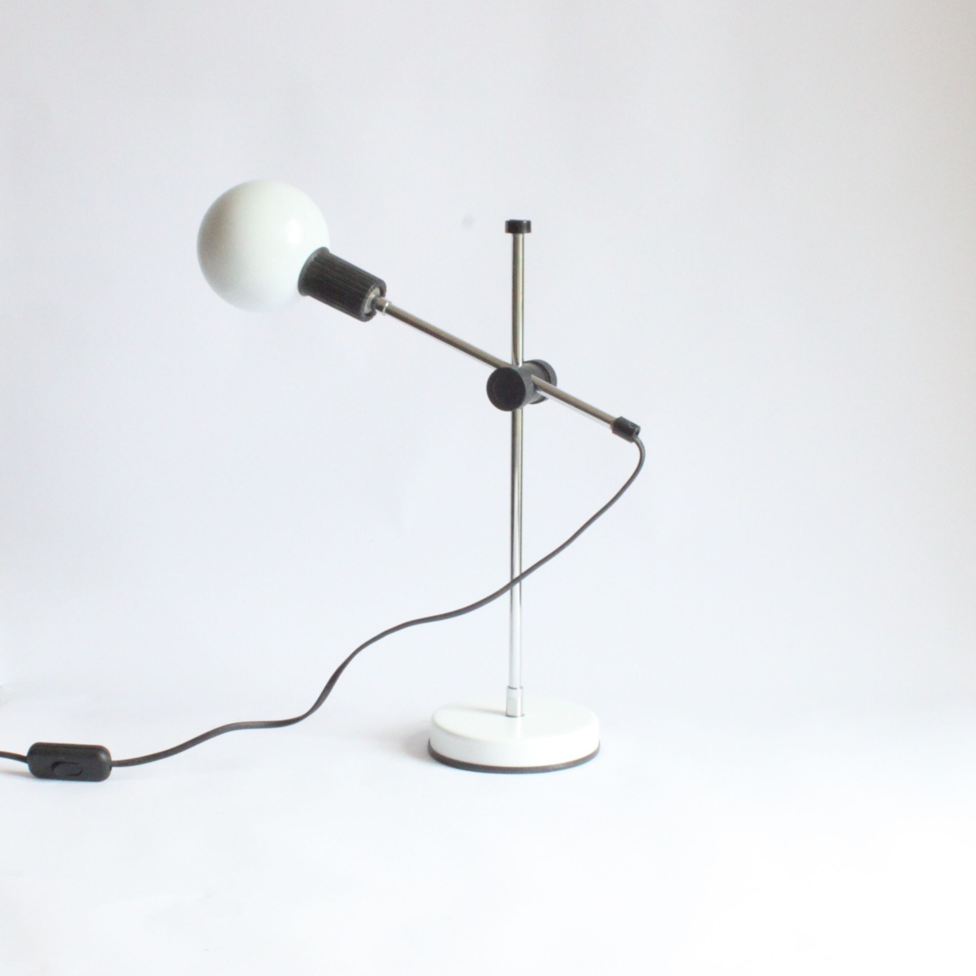 Veneta lumi italian swing arm desk office lamp 1980s