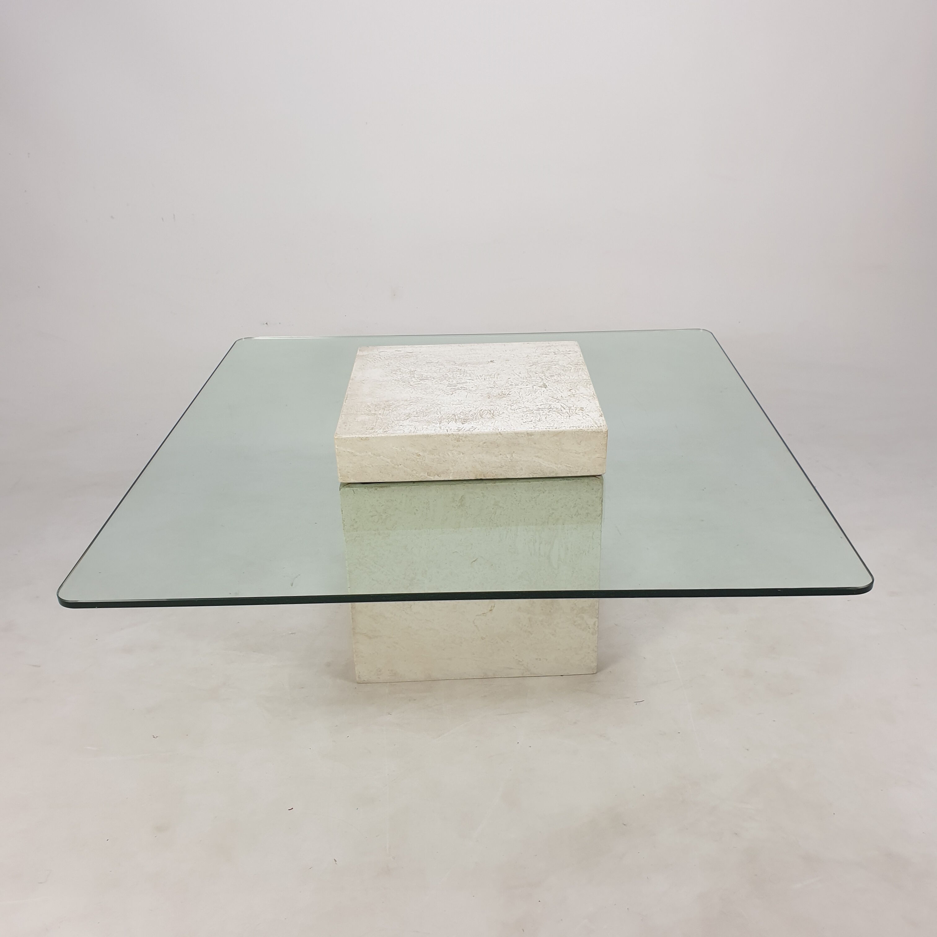 Italian Travertine Coffee Table, 1980s