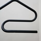 Tubular valet
