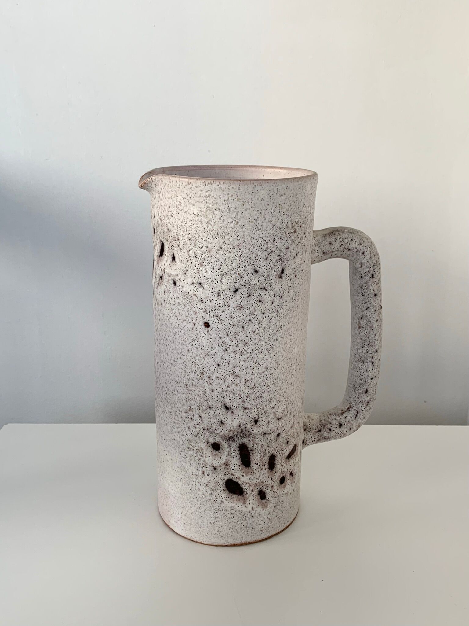 Pitcher and 5 ceramic mazagrans from Vallauris