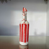 Bottle in red and white scoubidou 50-60s
