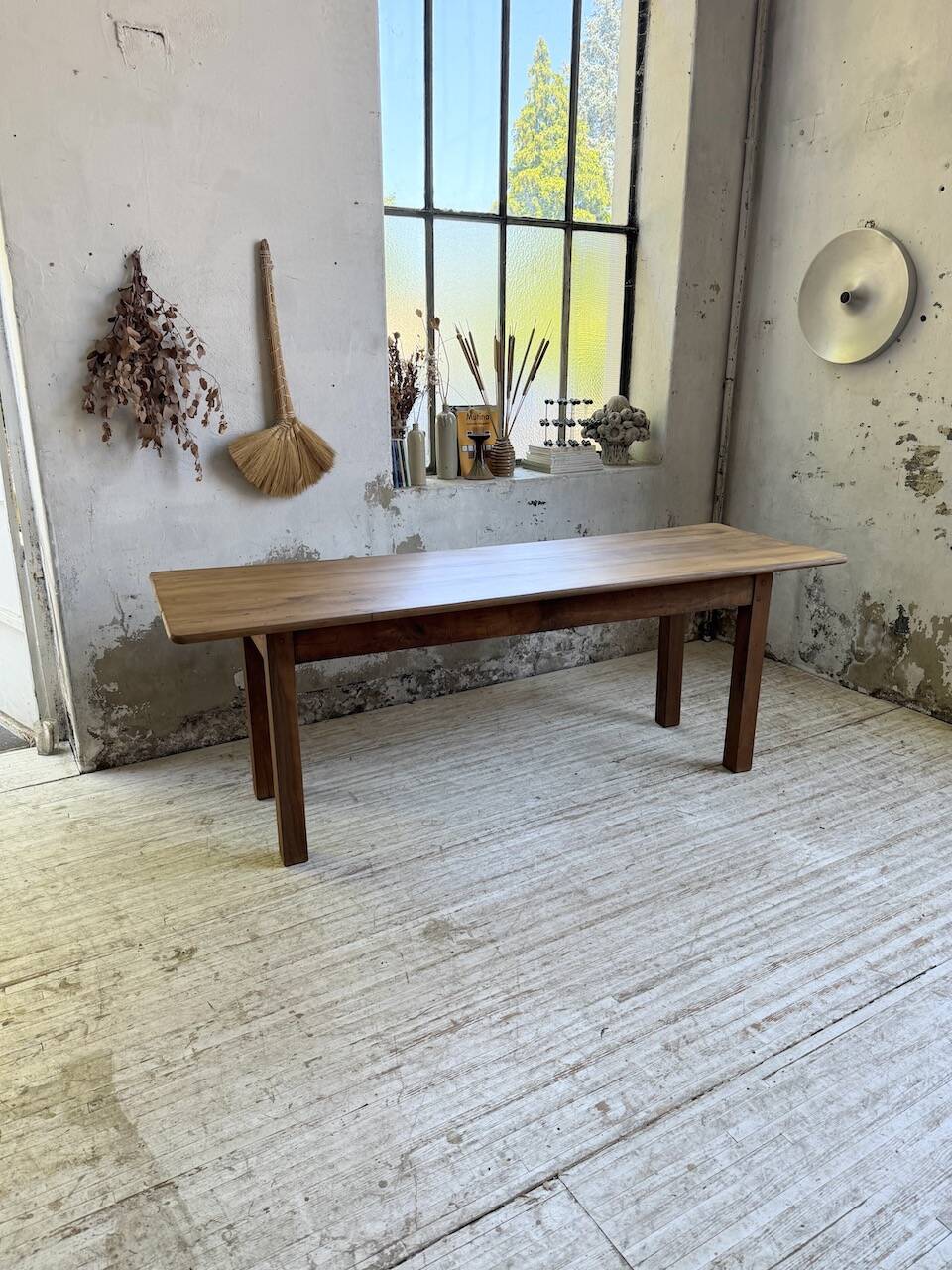 Walnut farmhouse table 2.10m from the 50s