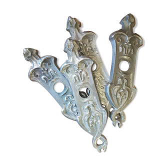 Cleanliness plate door lock