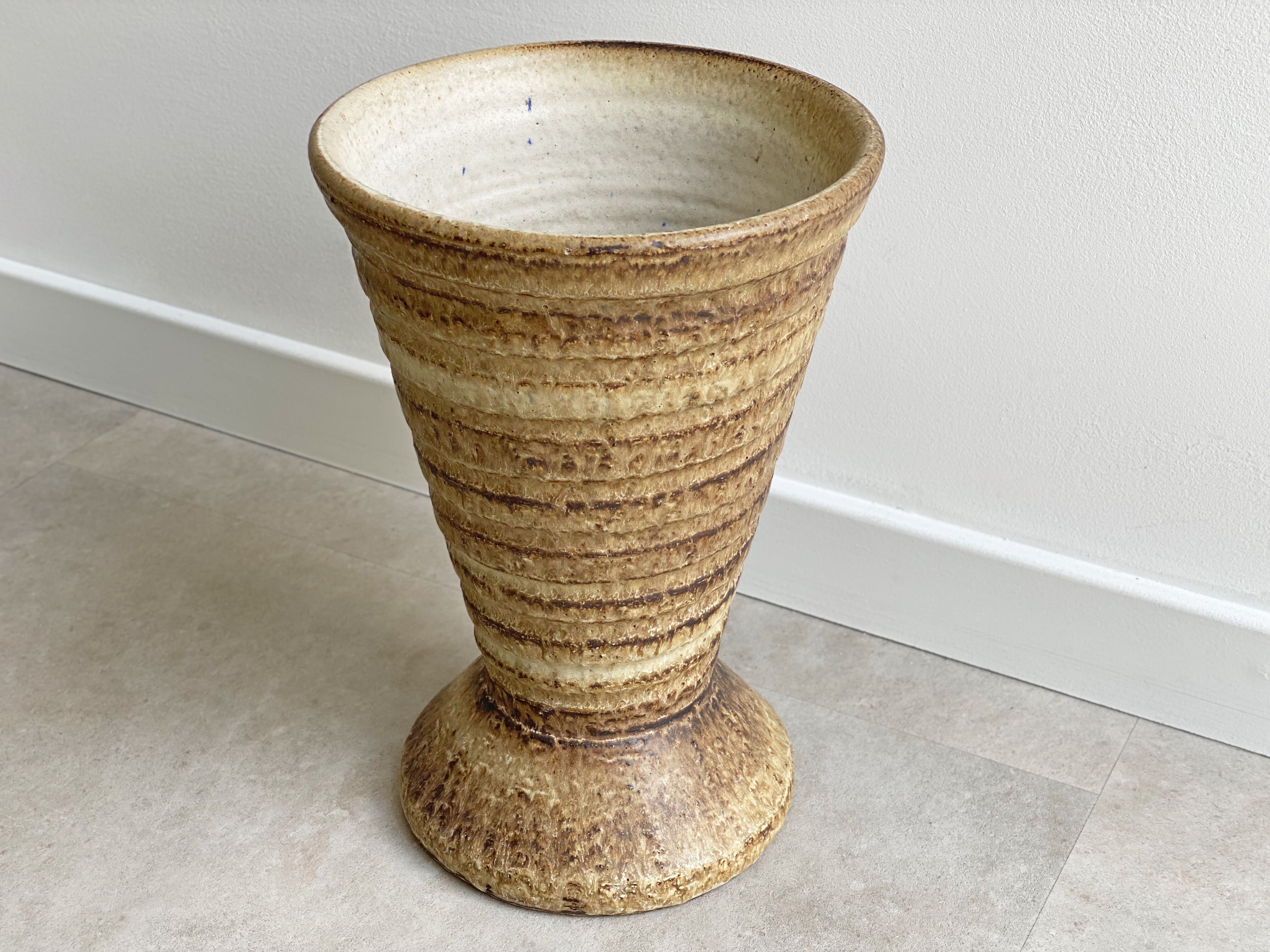 Vintage heavy ceramic diabolo vase