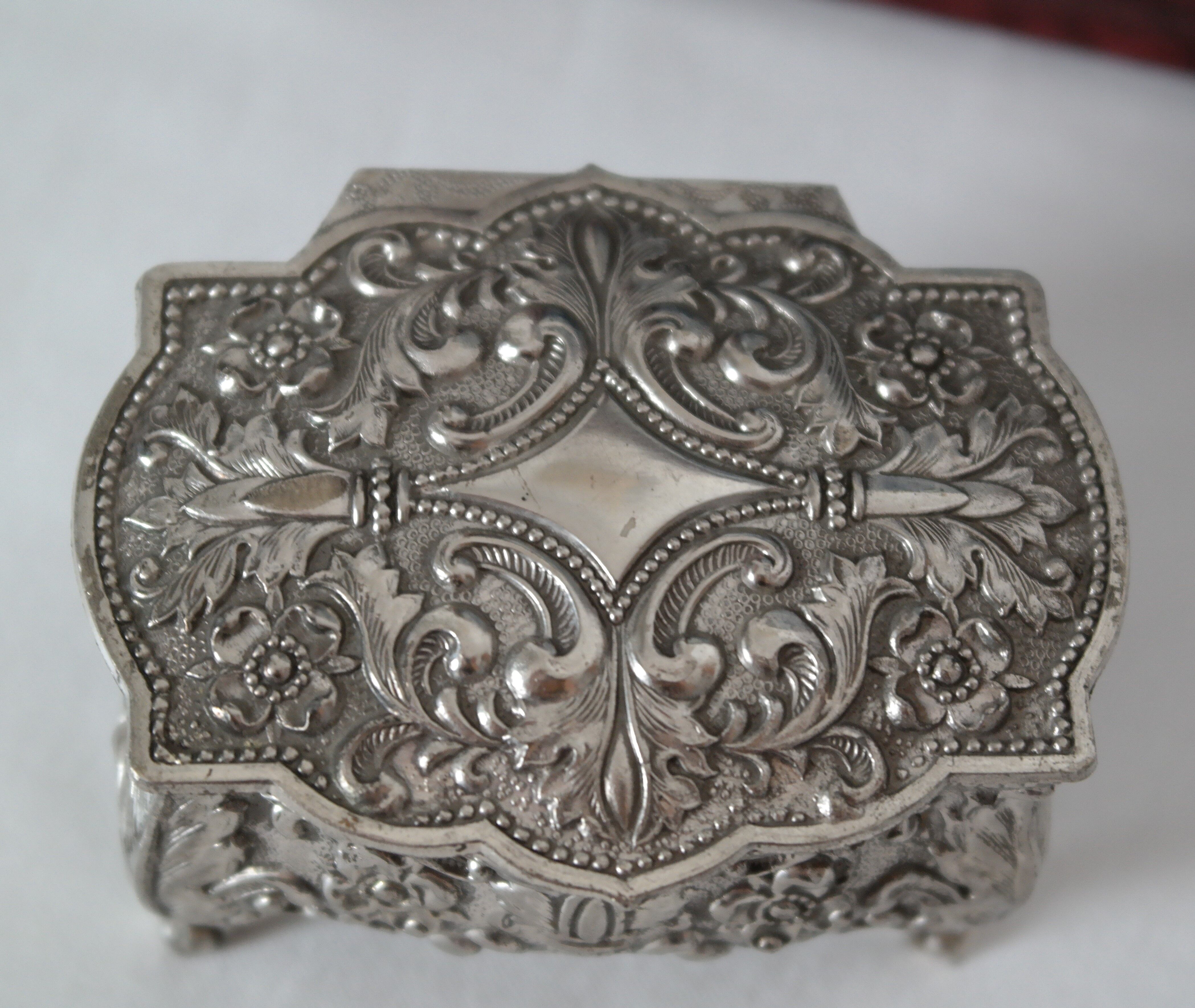 Silver metal box, jewellery box