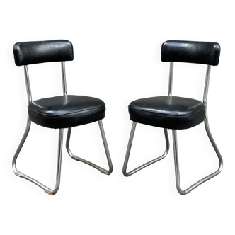 Paire de chaises modernistes années 60
