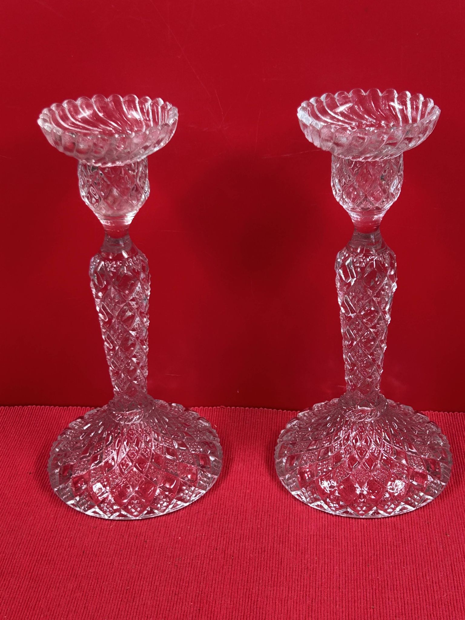 chandelier Pair of large glass moulded candlesticks 23 cm