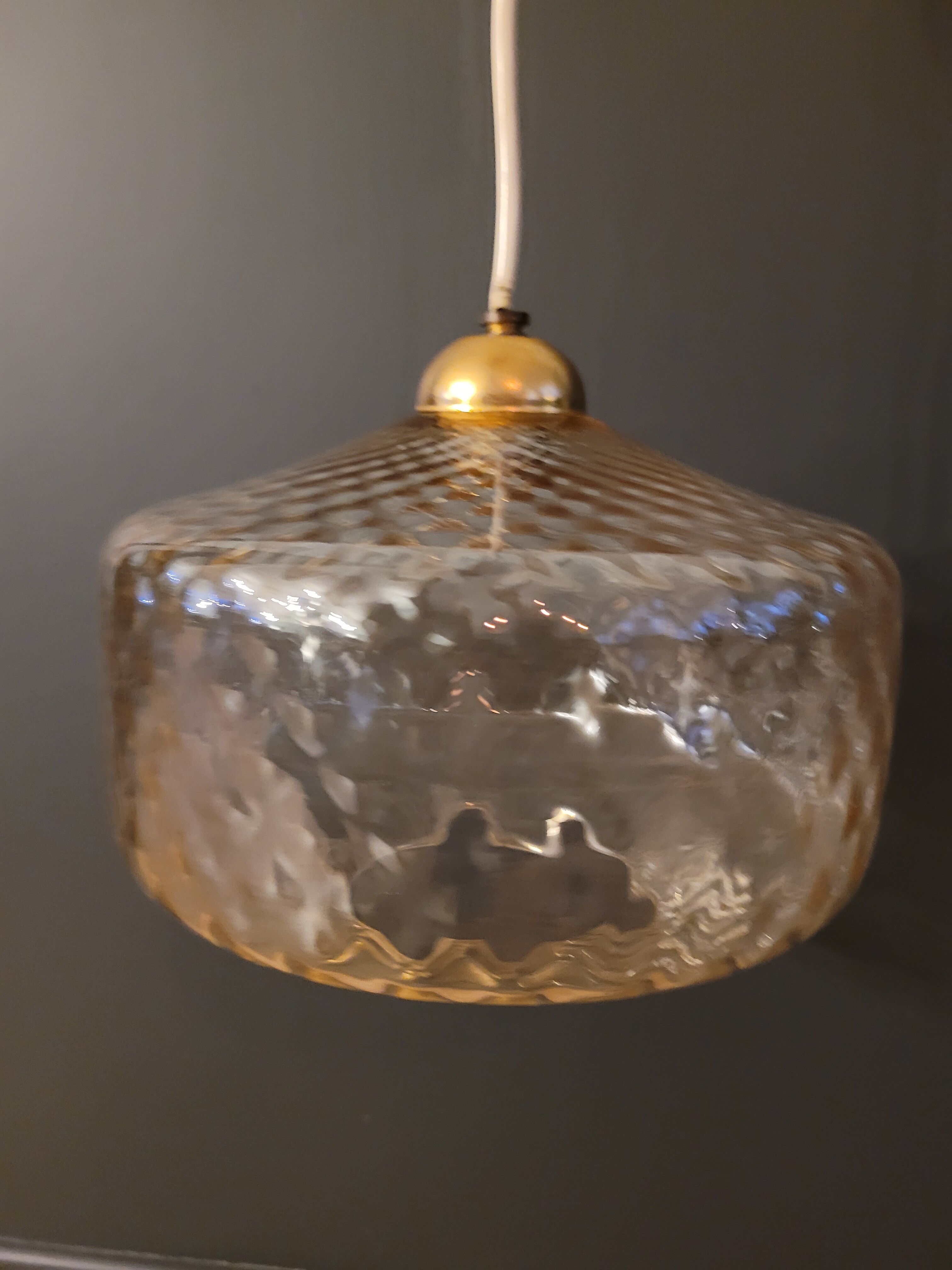 Smoked glass hanging lamp