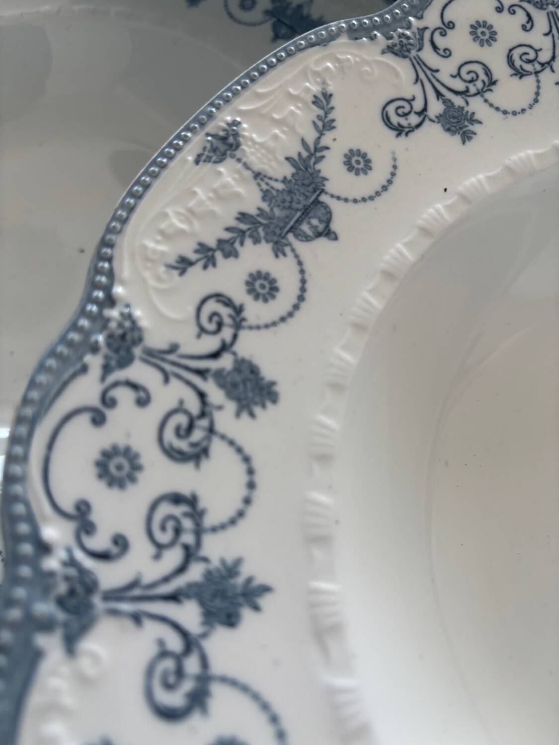 Set of 8 Royal Doulton England soup plates – Josephine model