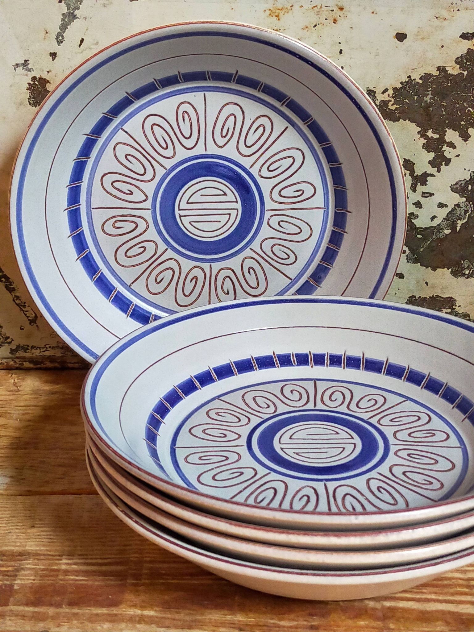 Cinq assiettes creuses céramiques M.B.F.A  PORNIC vintages service Daphné