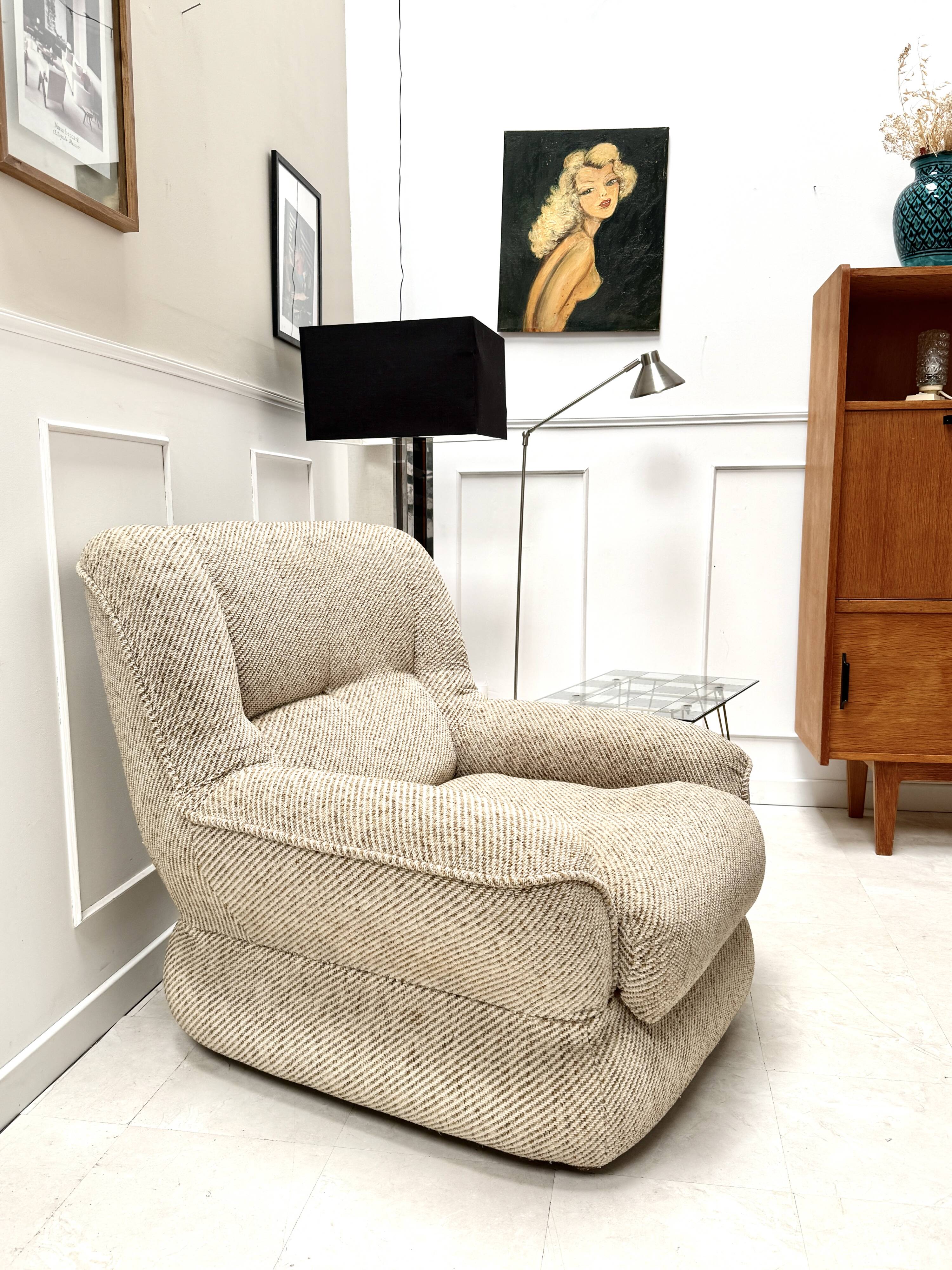 70s beige armchair