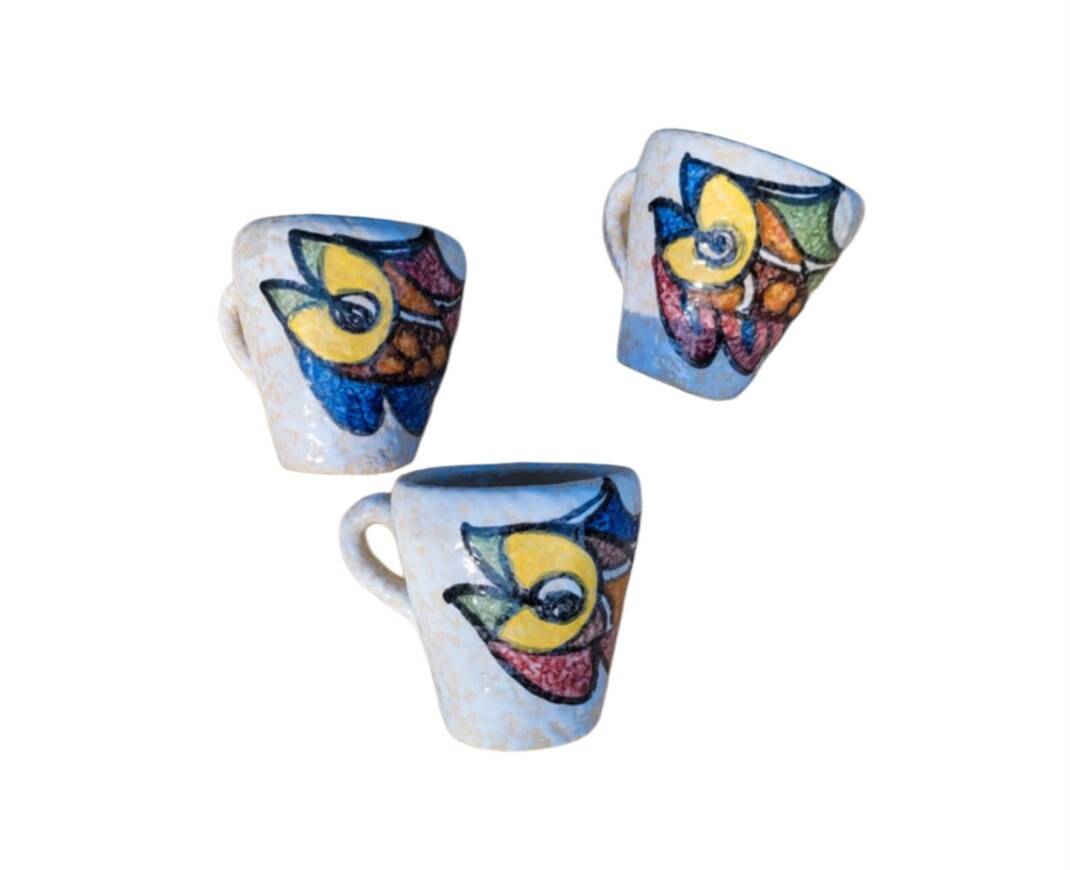 3 cups of Pablo Sanquino Toledo