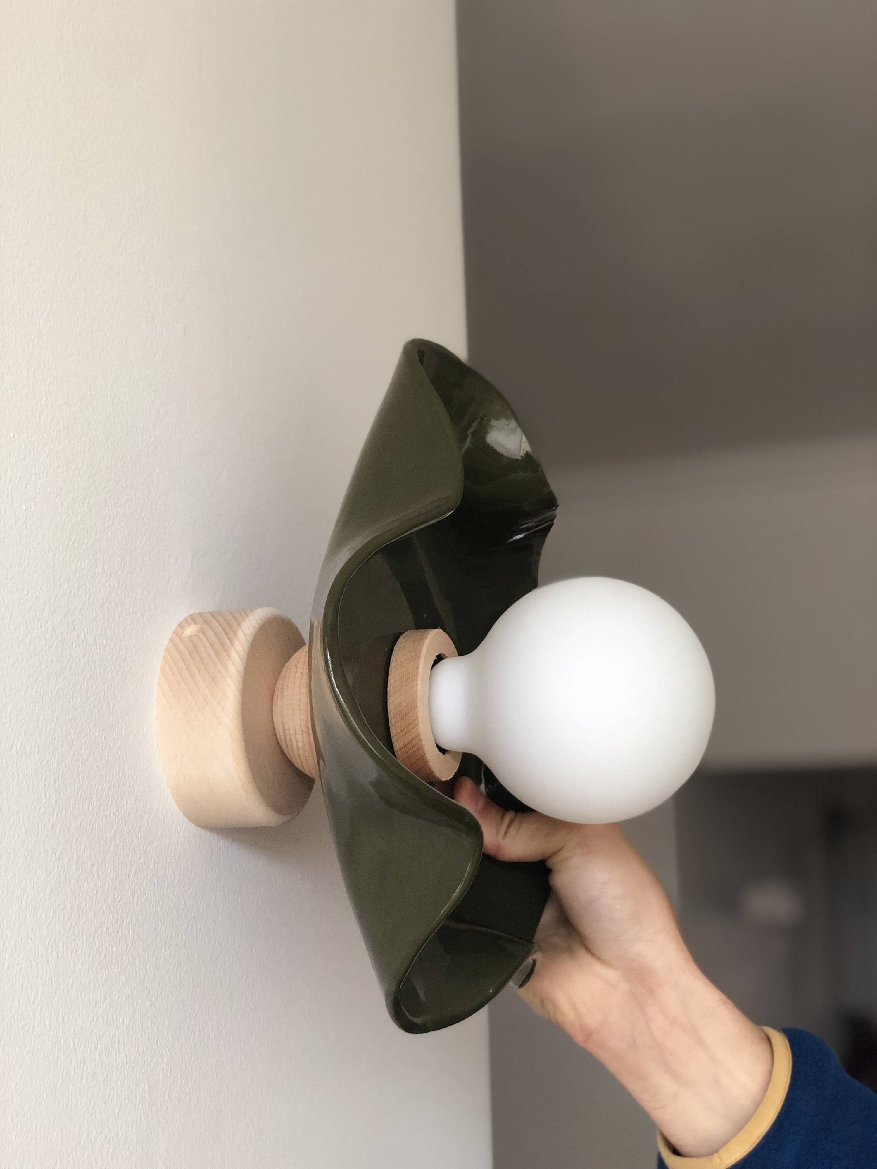 Jelly Ceramic Wall Light - Coconut Square - Olive