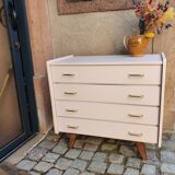 Commode scandinave rose