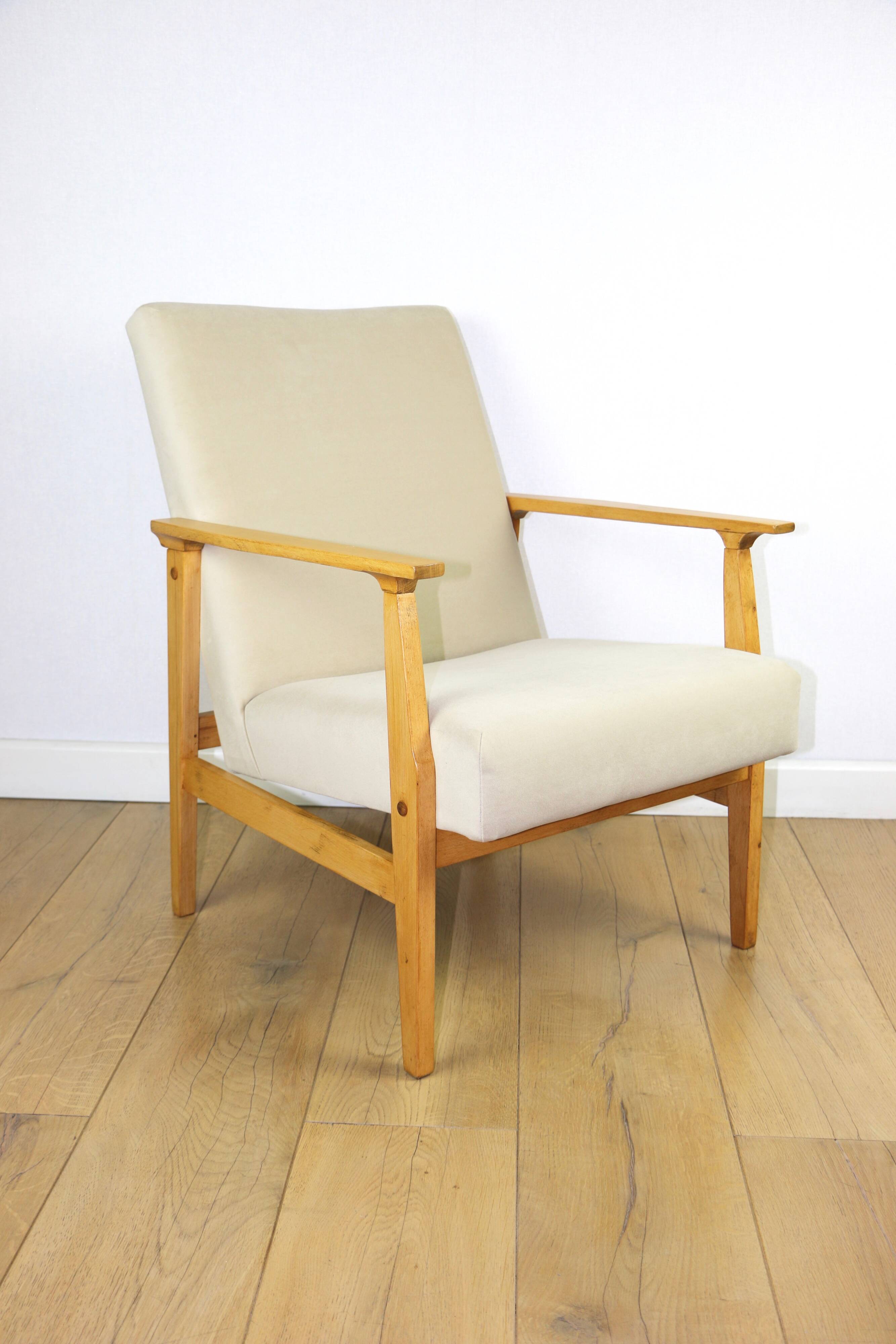 Classic armchair Vintage 70s beige - Jade series