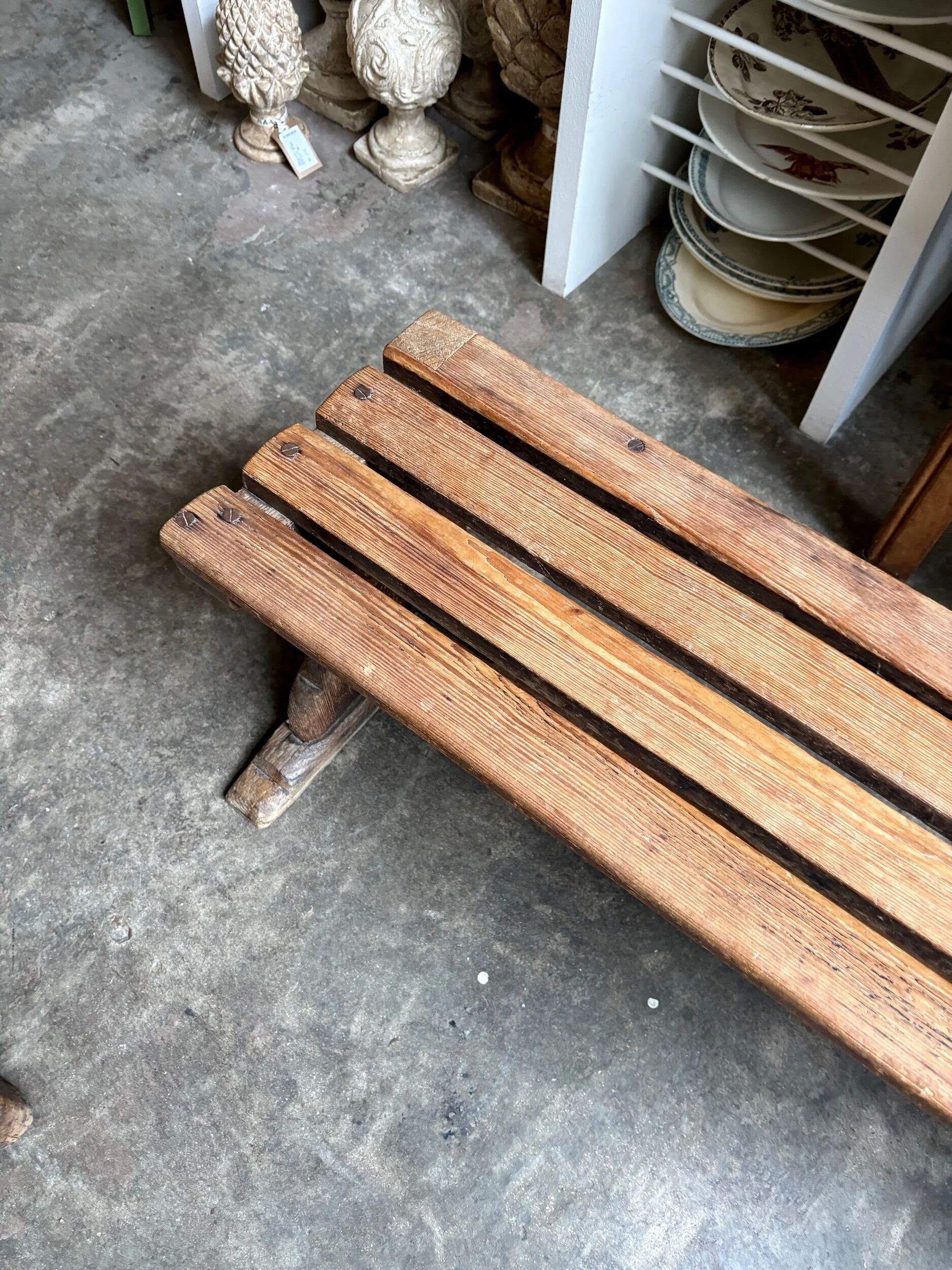 Wooden slatted bench ☐ 97 x 40 cm