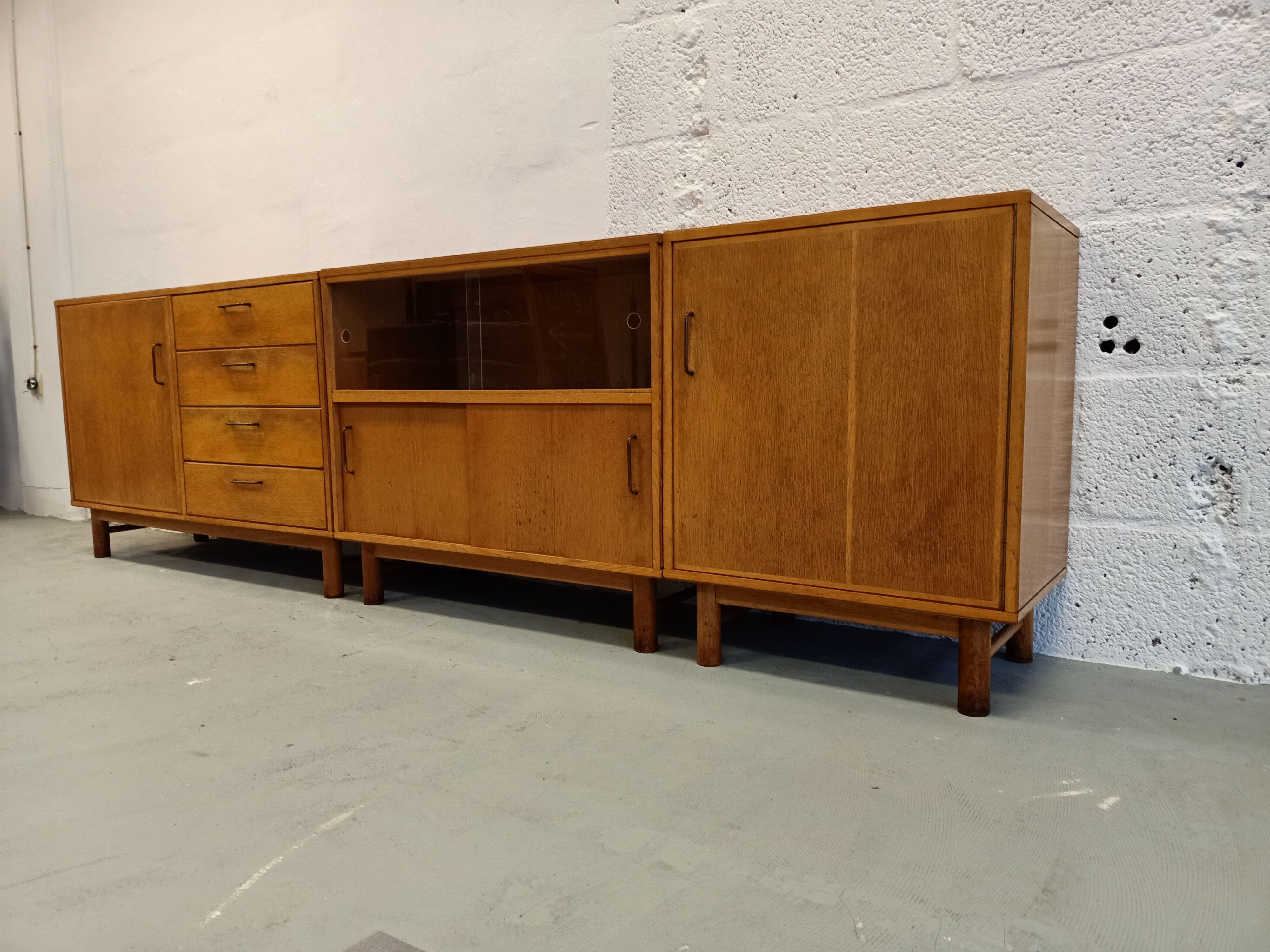 Dutch sicdeboard in 3 parts, 1950's