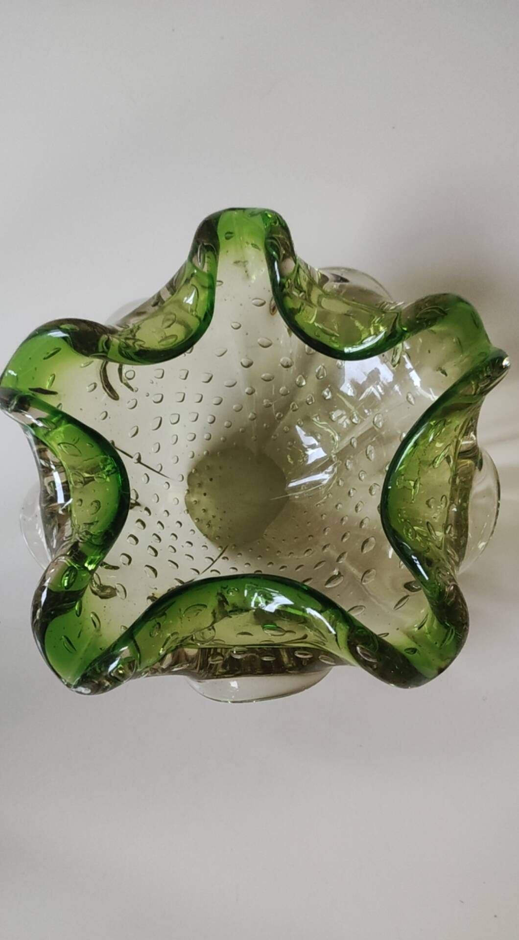 Pocket Video/Bullicante Ashtray Murano. Made of Art Glass. Diameter 19 cm.