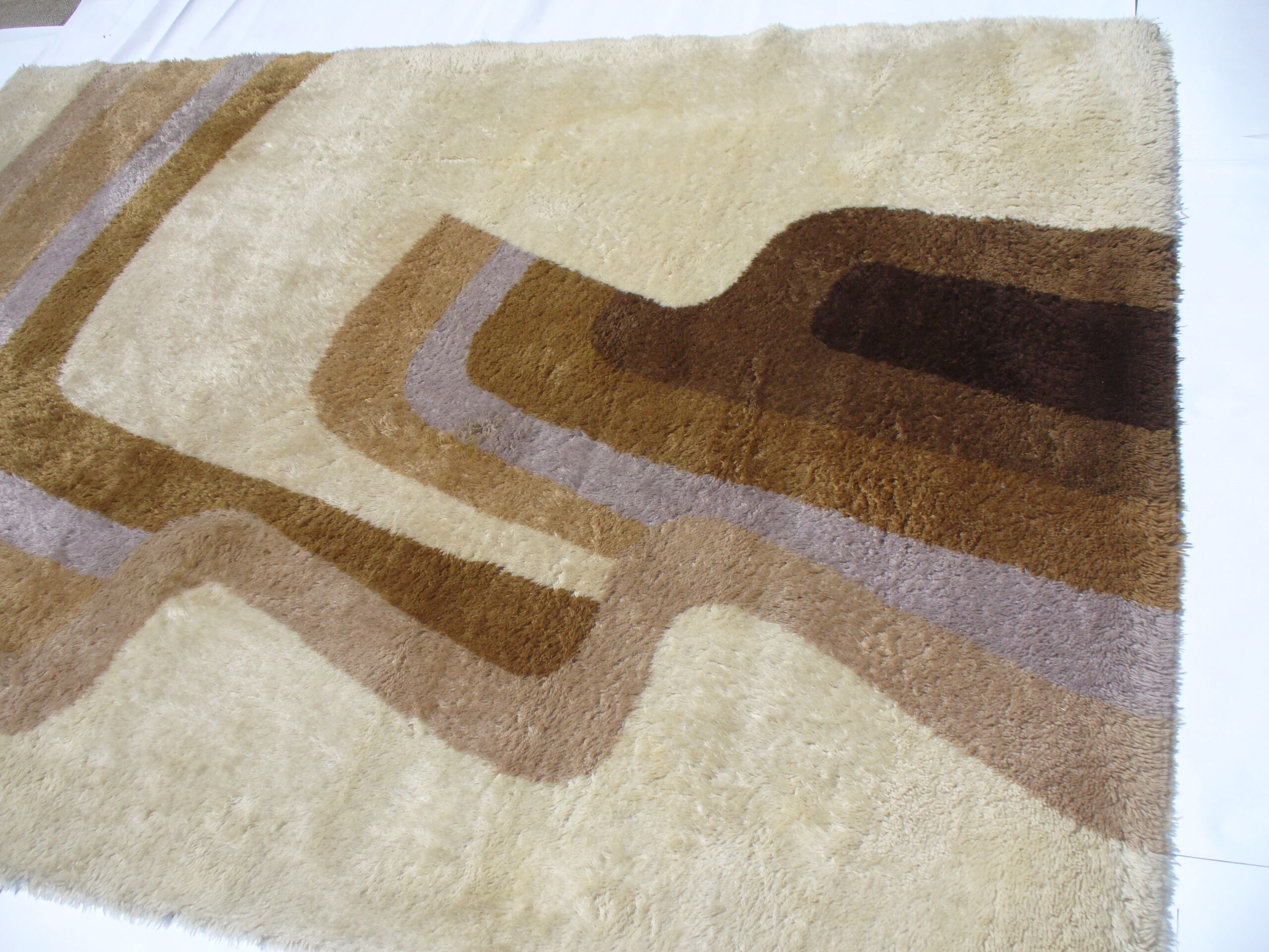 Tapis des années 70 - 170x230cm