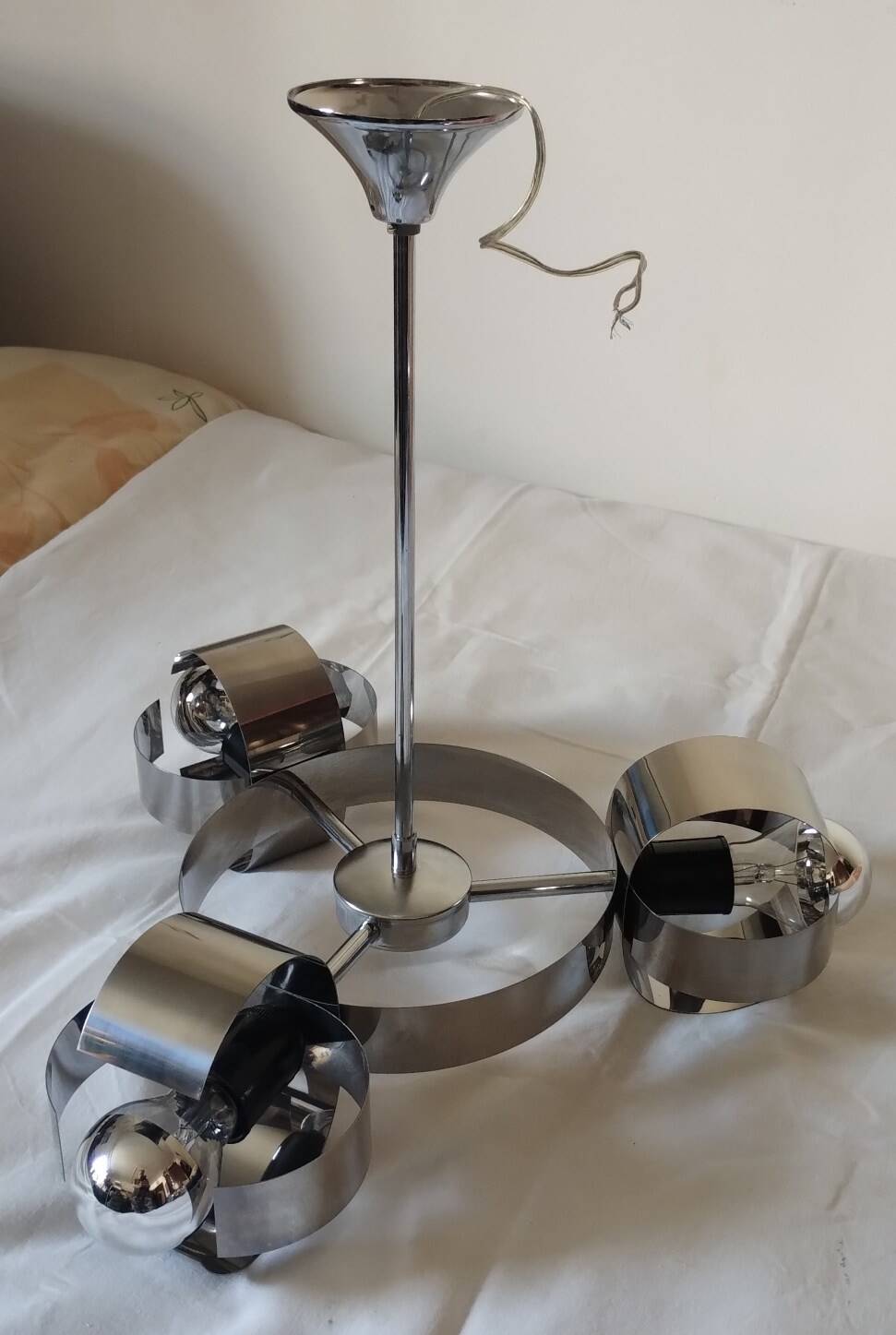 Space Age 3-light chandelier in chrome metal, 1970s