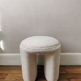 Léon stool in white boucle fabric
