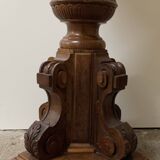Walnut column, work of the late nineteenth century