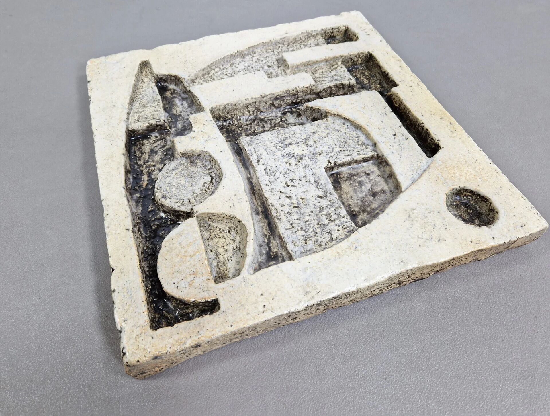 Modernist tile | Ceramic | Mid-century