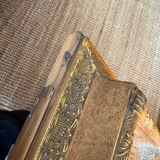 Marble bas-relief tableau of Putti