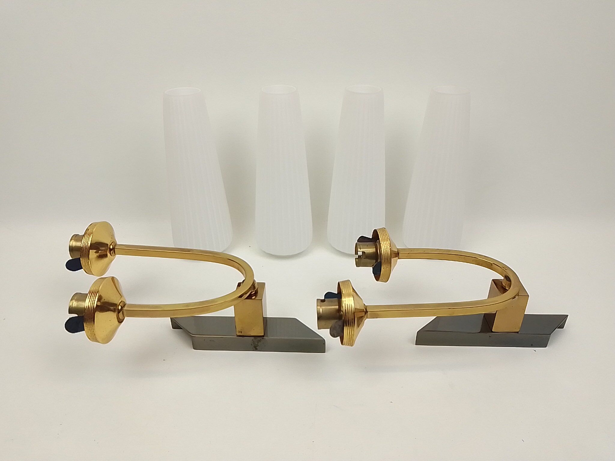 Pair of wall lamps in gilded metal and opaline style white glass