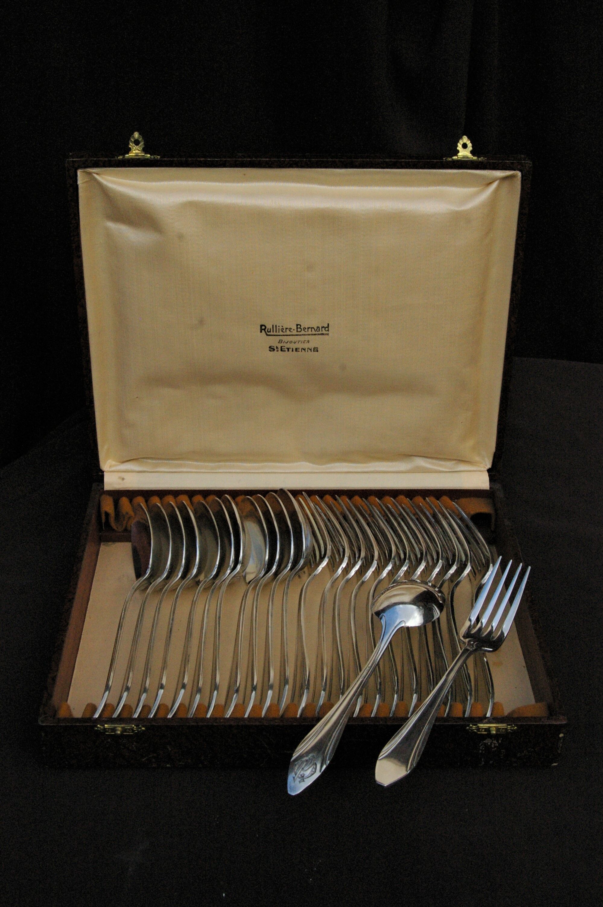 Ménagère entremet 24 pieces art deco goldsmith deetjen - forks/spoons