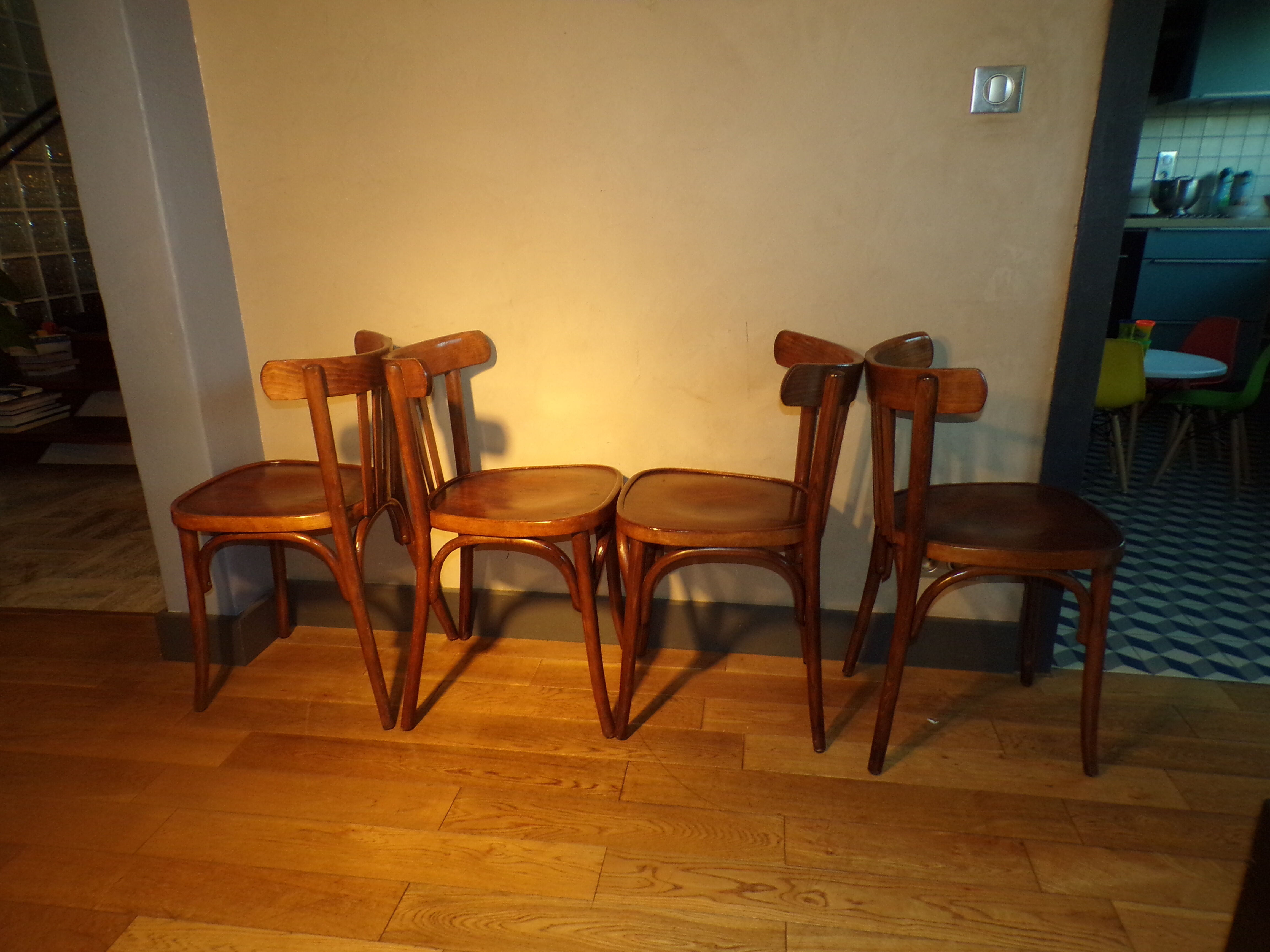 Suite 4 vintage Bistro chairs