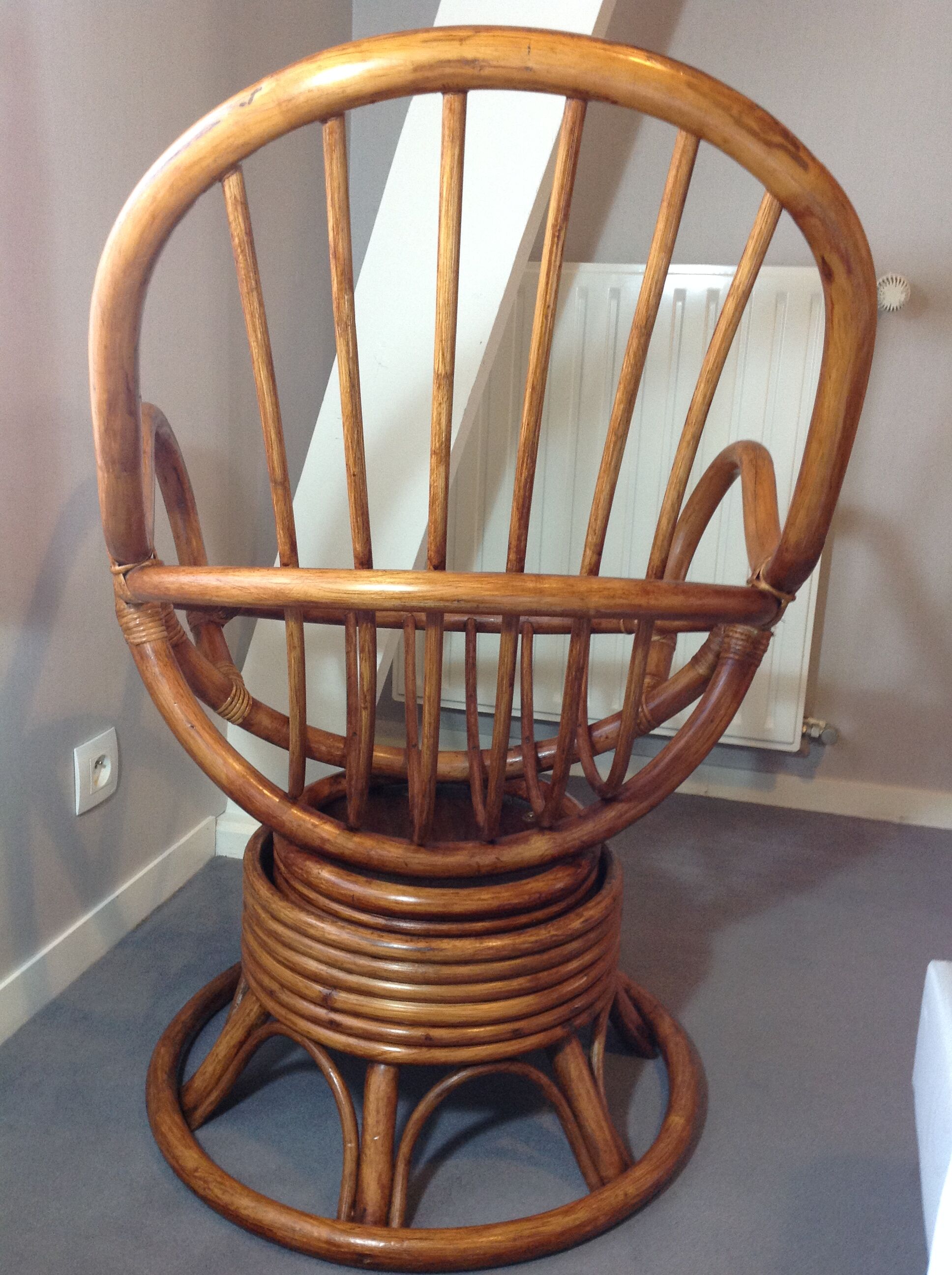 Fauteuil pivotant rotin bambou vintage