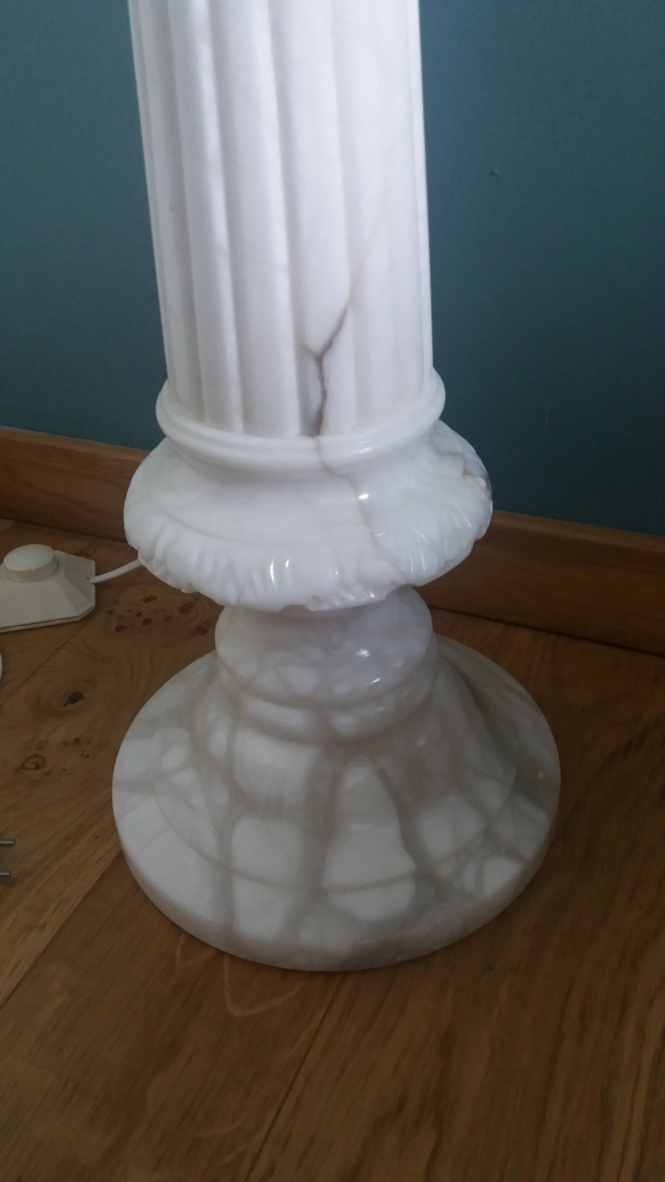 Alabaster light column