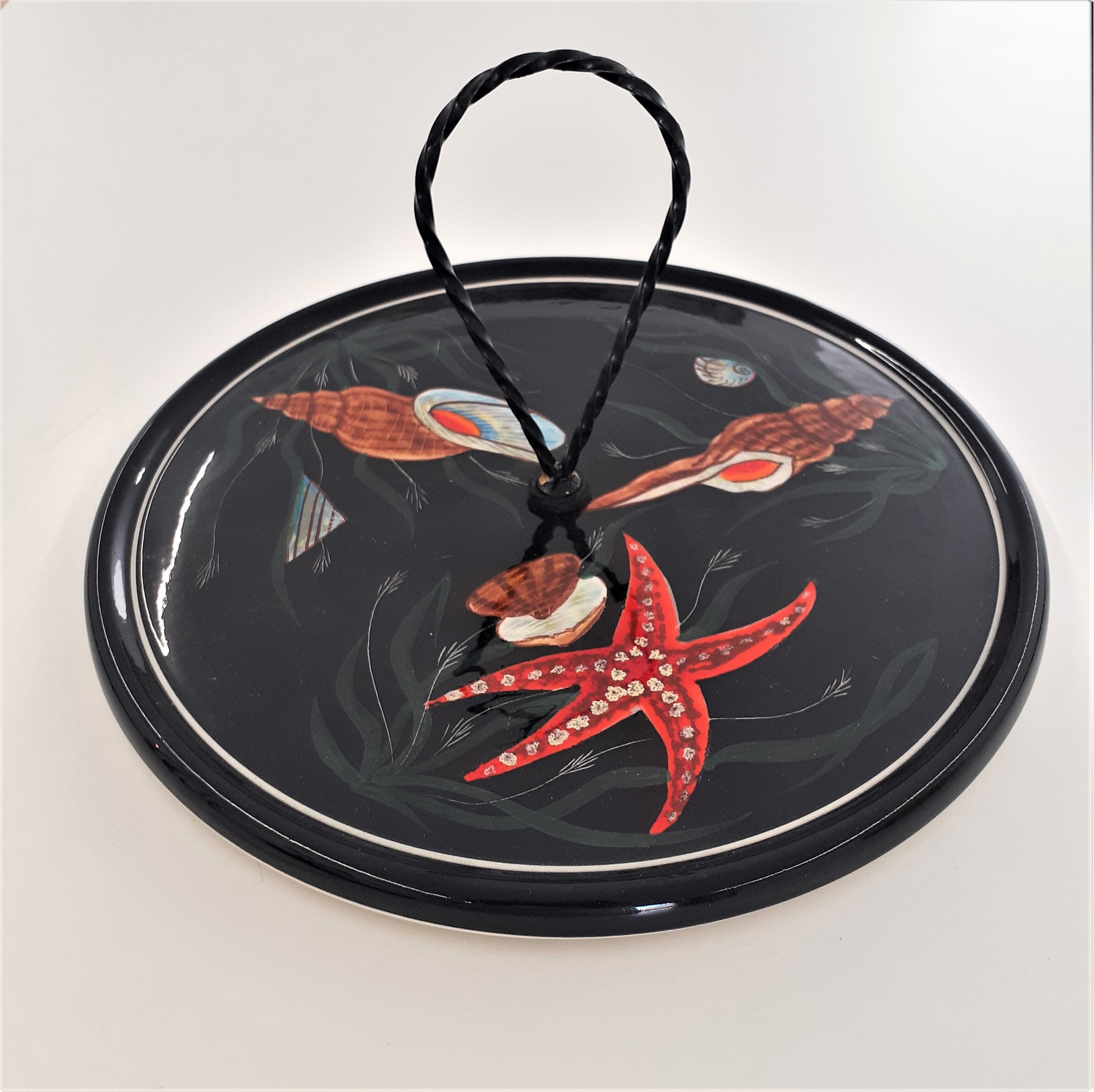 Service 7 pieces pattern fish and shells by Guy Trévoux for Henriot, Quimper