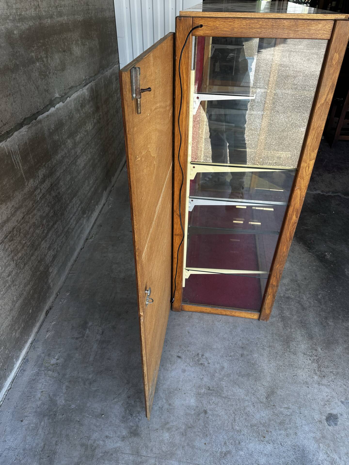 Antique shop display cabinet, 1930s