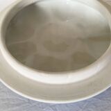 Chinese porcelain candy box
