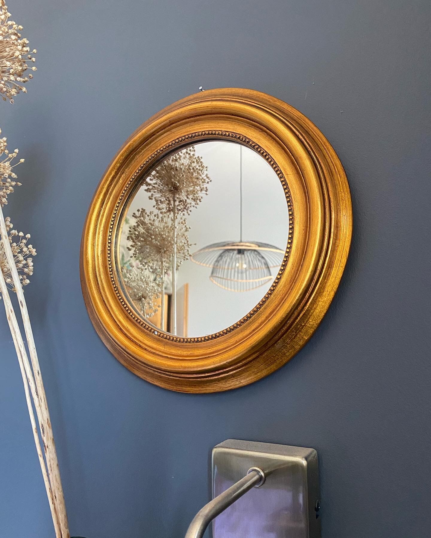 Vintage round gold mirror