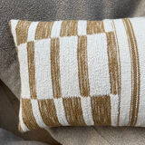 Coussin écru camel