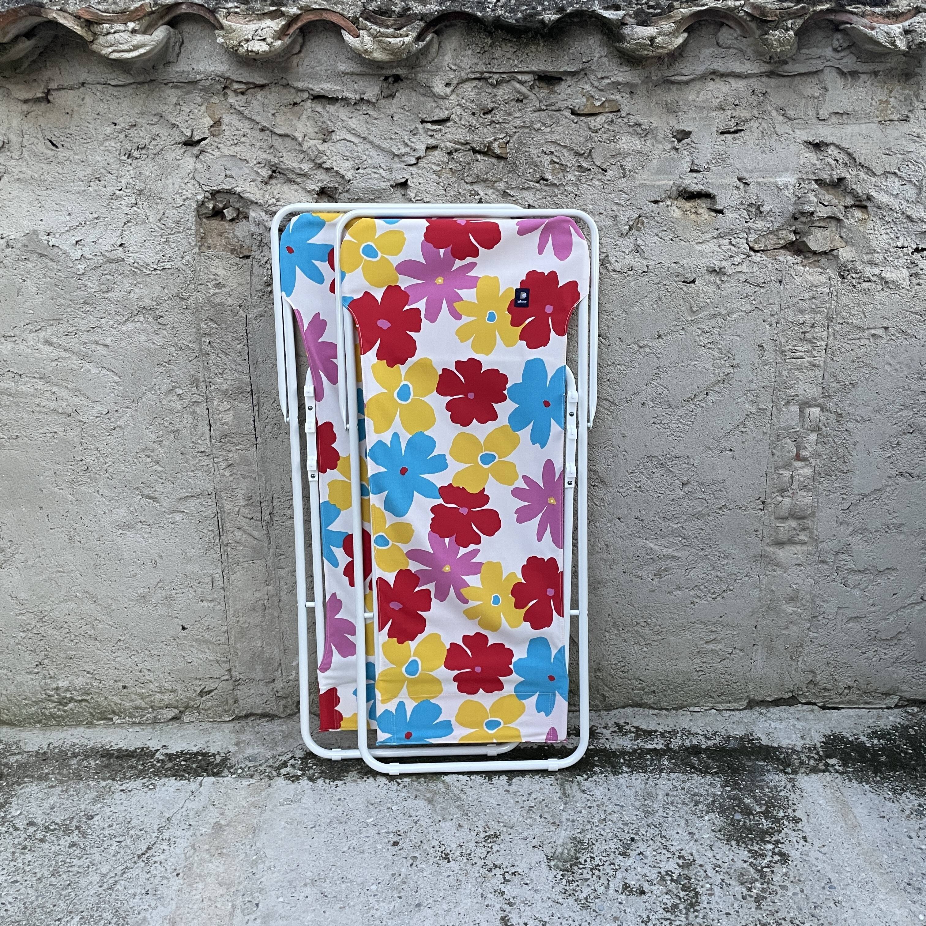 Pair of deckchairs "Lafuma" POP pattern